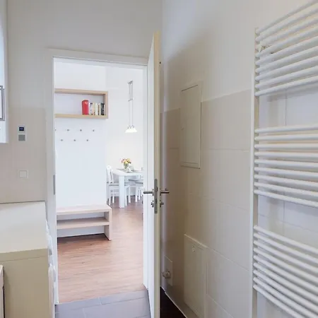 Gretje In Der Patricia Apartment